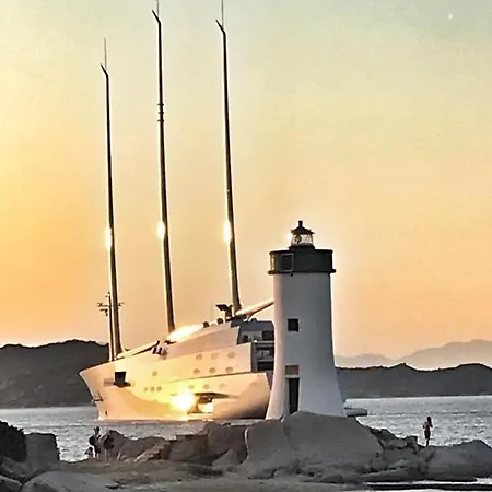 Tiffany 4* Палау